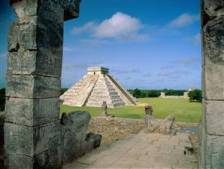 Bir Maya Piramidi
